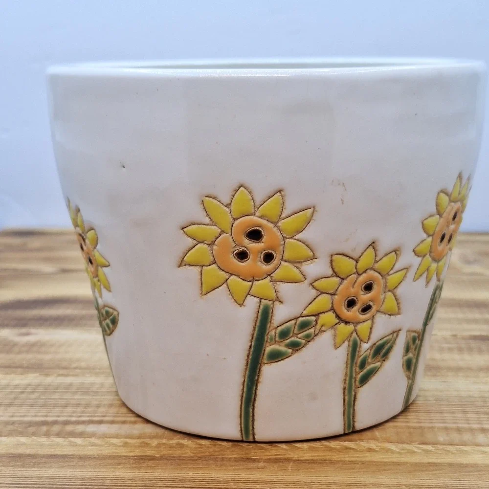 Sunflower Carved Pot Planter Artisan Pottery Art Whimsical set X2 LG 8
